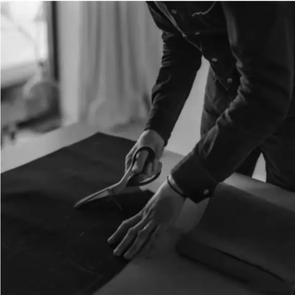 Slim Fit Tailcoat: Woolen Wedding Suit for Formal Parties